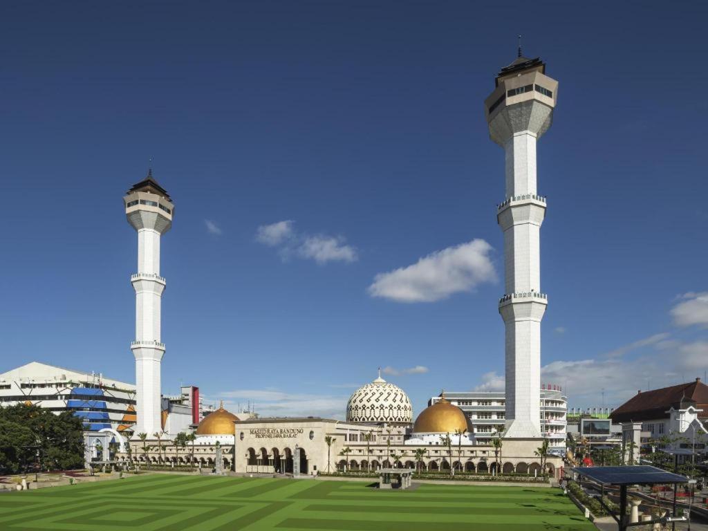 Oyo 2554 Hotel Arimbi Lama Dewi Sartika Bandung Exteriör bild