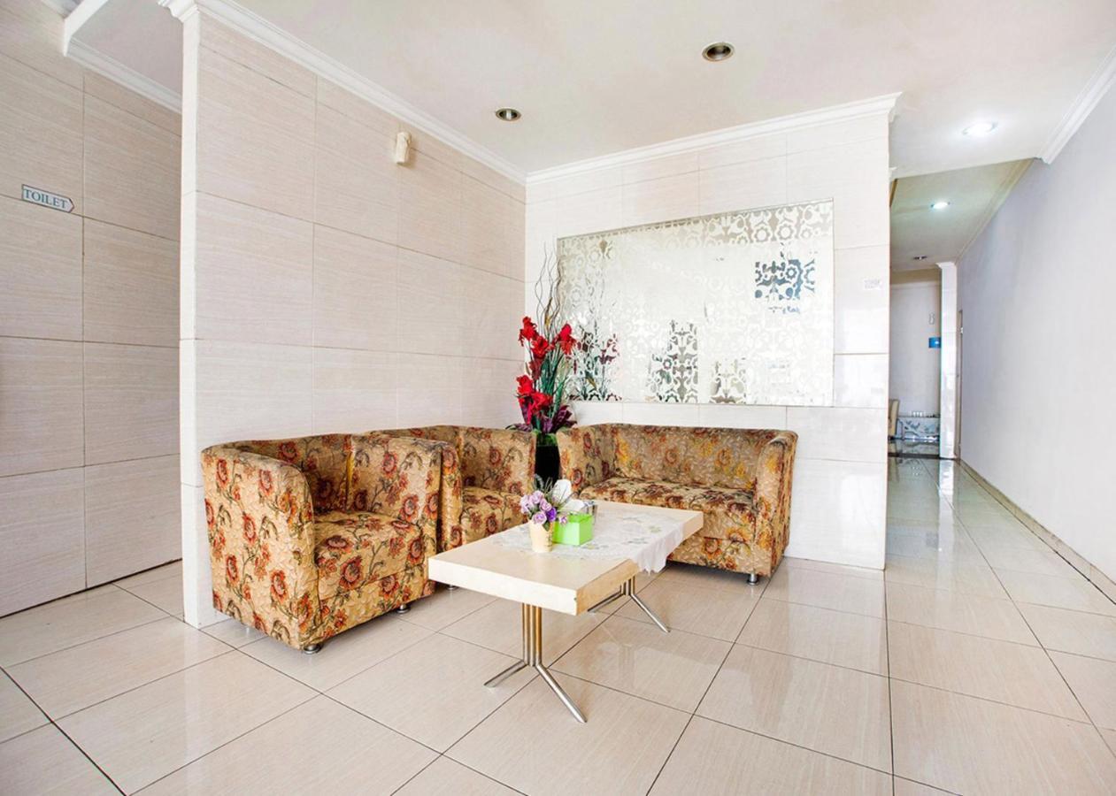 Oyo 2554 Hotel Arimbi Lama Dewi Sartika Bandung Exteriör bild
