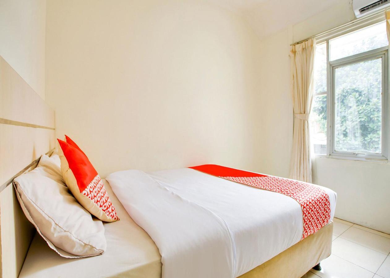 Oyo 2554 Hotel Arimbi Lama Dewi Sartika Bandung Exteriör bild