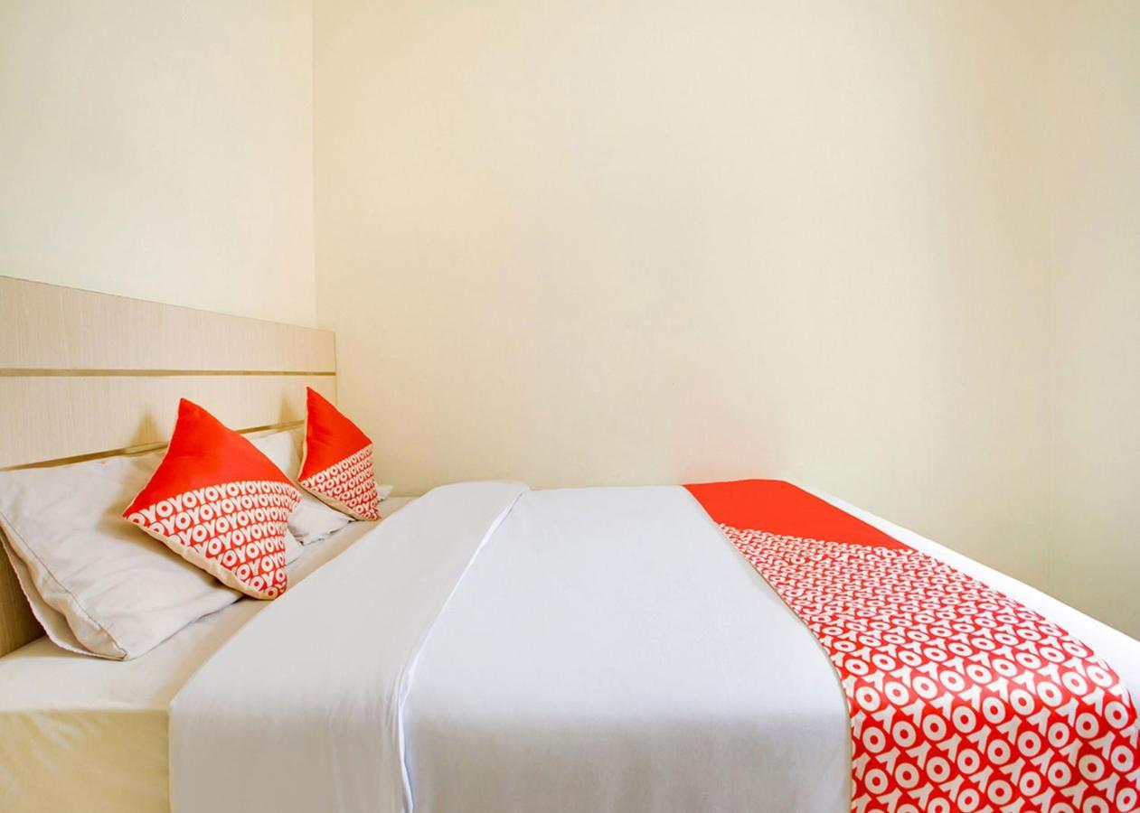 Oyo 2554 Hotel Arimbi Lama Dewi Sartika Bandung Exteriör bild
