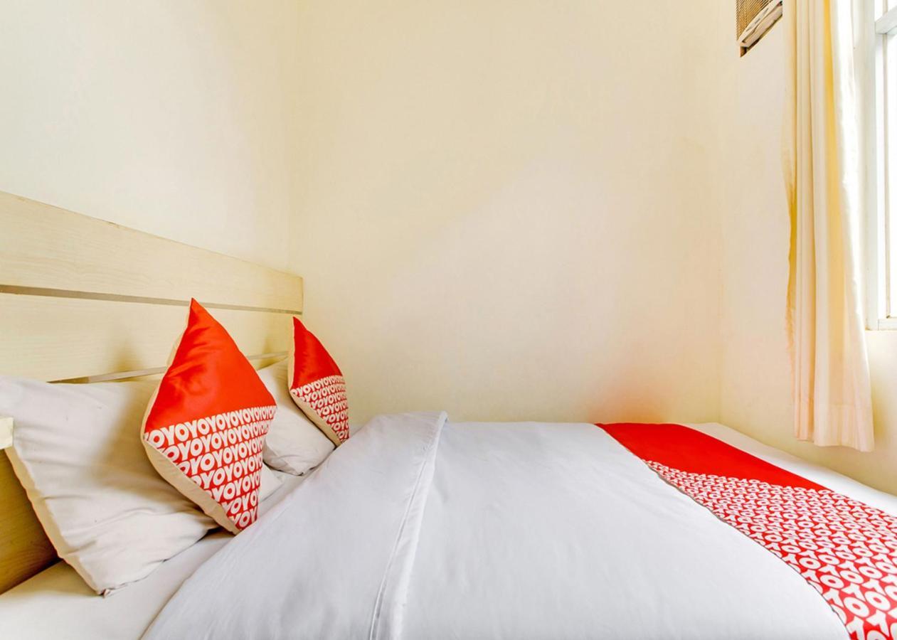 Oyo 2554 Hotel Arimbi Lama Dewi Sartika Bandung Exteriör bild